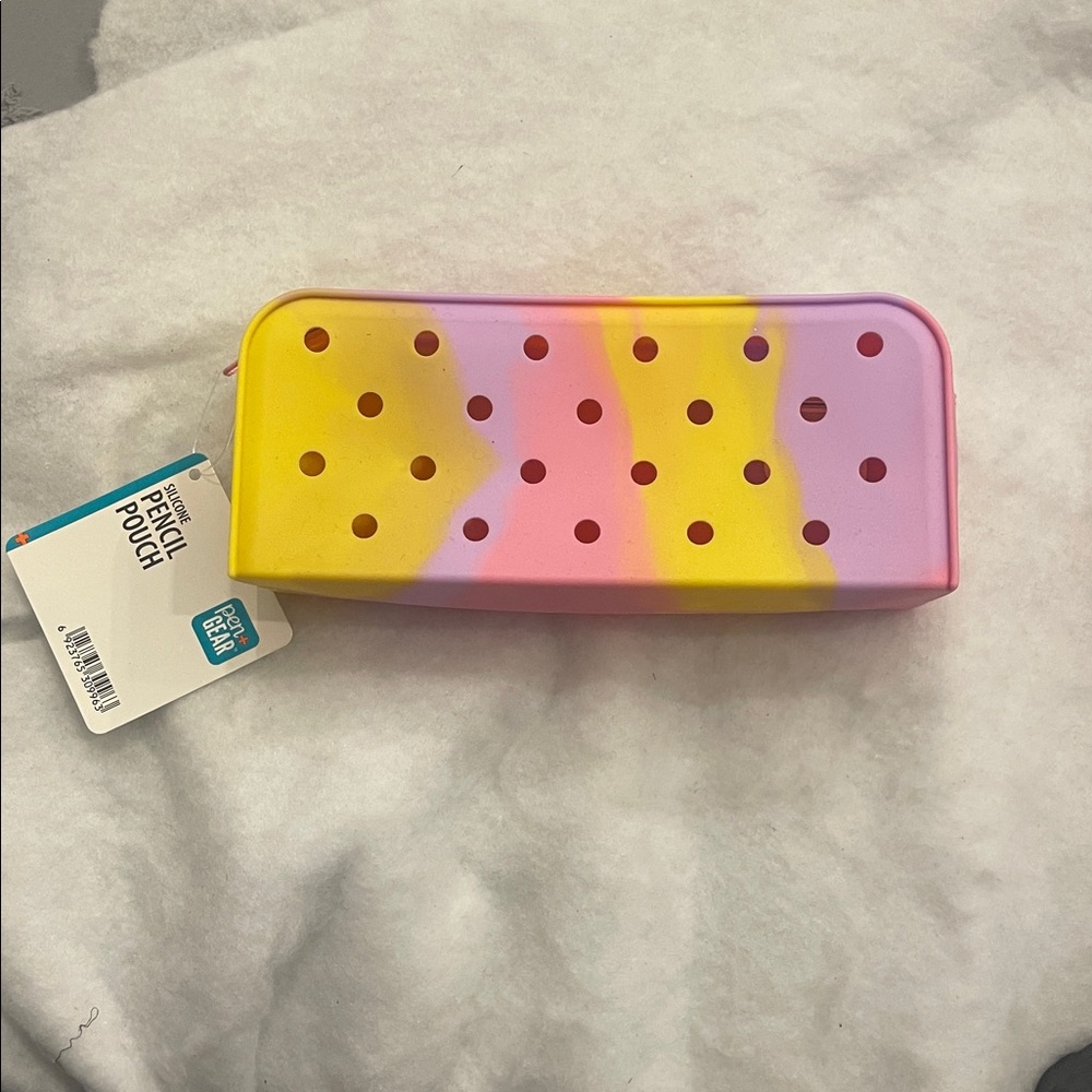 Croc shoe Charm jibbetz Pencil Pouch nwt pink, purple, yellow tie-dye silicone - Picture 3 of 8